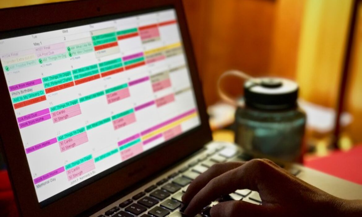 Crea tu propia agenda y aprende a organizarte.